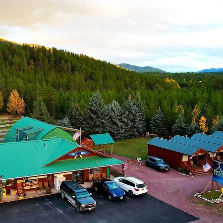 Sky Eco - Glacier General Store And Cabins Coram Bagian luar foto